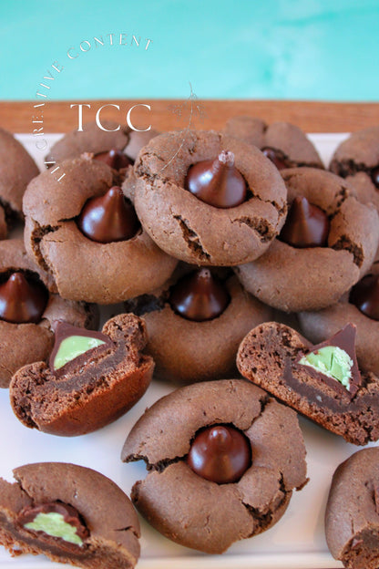 Gluten-free Mint Chocolate Kiss Blossoms Recipe (Set 4)